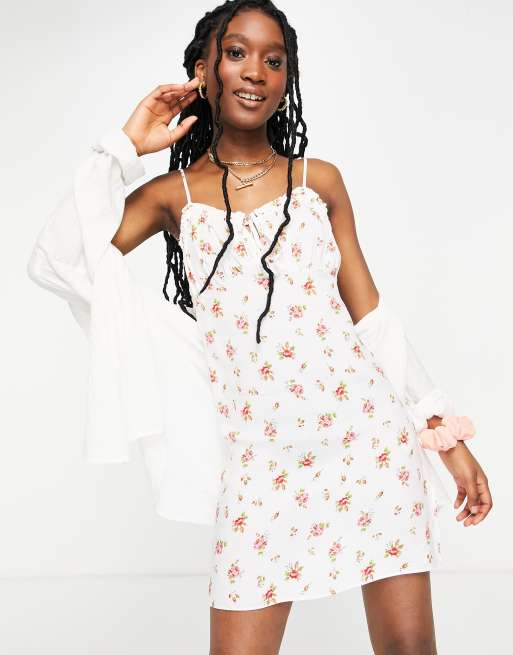 Miss Selfridge – Smått rosenblommig linne med smala knytband