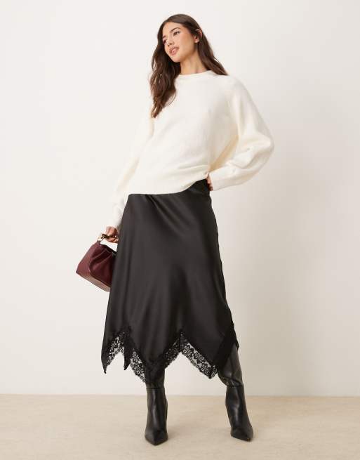 Miss Selfridge - Sort maxinederdel med detaljer i satin