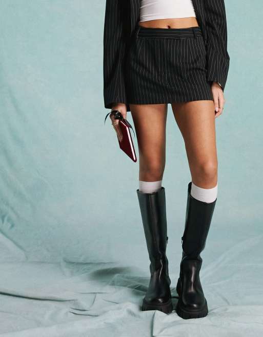 Miss Selfridge - Sort og skræddersyet mini-skort med nålestriber - Del af sæt, 2 af 3