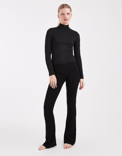 Miss Selfridge - Sort top med formgivende effekt og lynlås, 3 af 4