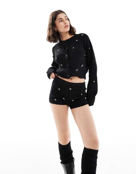 Miss Selfridge - Sorte booty-shorts i strik med udsmykninger - Del af sæt - view 1