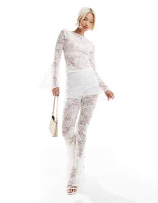 Miss Selfridge – Spetsset med utsvängd design - view 1