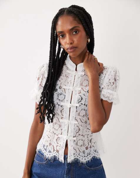 Miss Selfridge – Spetstopp med hög krage och knäppning - view 1