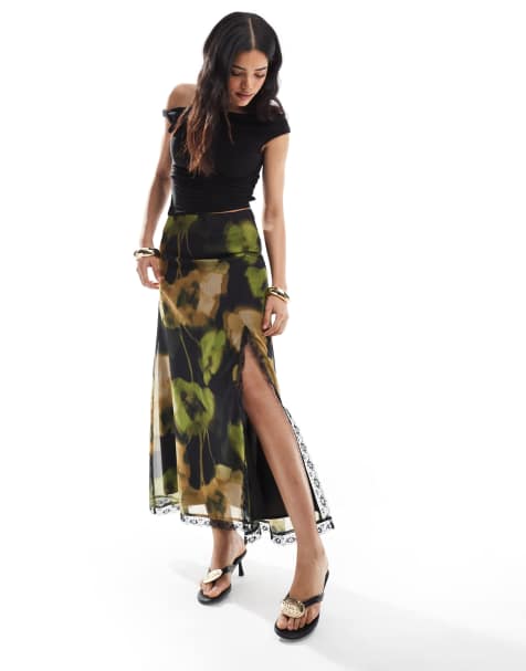 Miss Selfridge – Spódnica midi w rozmyty kwiatowy wzór z pikotkowym wykończeniem - view 1