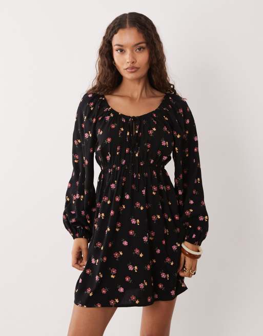 Miss Selfridge spun scoop neck mini tea dress in ditsy, 3 of 4