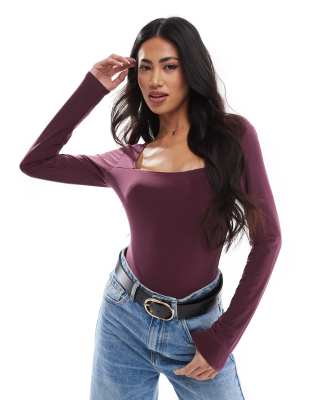 square neck long sleeve bodysuit in burgundy-Red