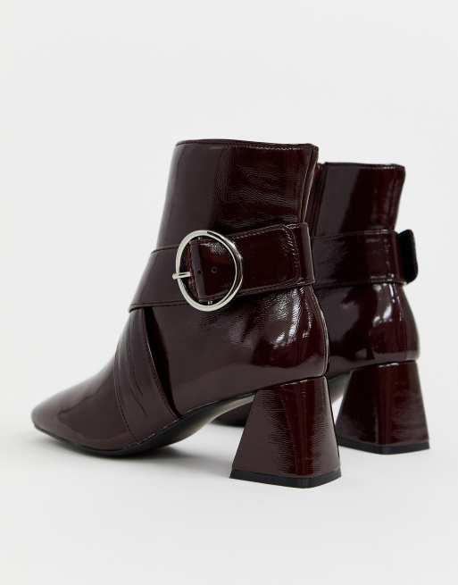 square toe boots with buckle
