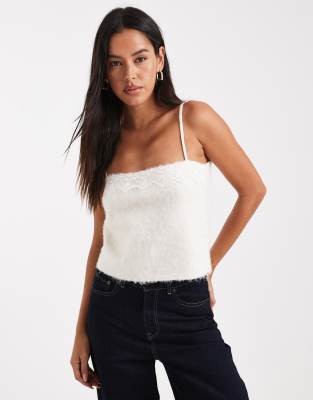 Miss Selfridge - Strick-Camisole in Cremeweiß mit Spitzendetail, Kombiteil