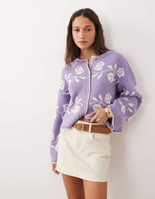 Miss Selfridge – Strickjacke in Flieder mit Languettenstich und Blumenmuster , 4 von 4