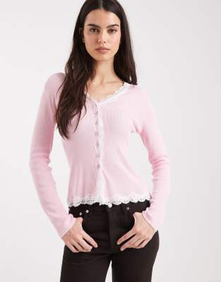 Miss Selfridge - Strickjacke in Rosa mit Spitzenborte-Schwarz