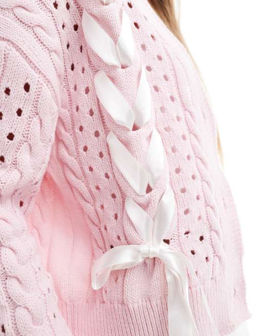 Miss Selfridge – Strickjacke in Sanftrosa mit Satin-Schleifen, 2 von 4