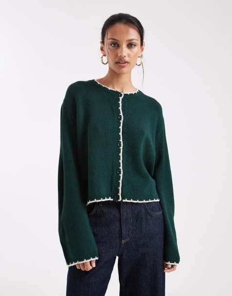 Miss Selfridge – Strickjacke in Tannengrün mit Languettenstich - view 1