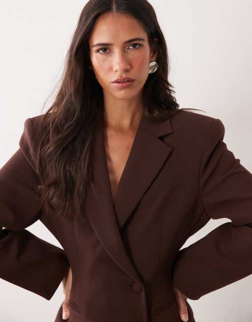 Miss Selfridge strong shoulders cinched blazer dress in chocolate, 3 of 4