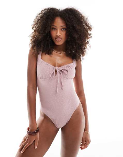Miss Selfridge - Støvet lyserød badedragt med bindefront, tekstur og broderinger - view 1