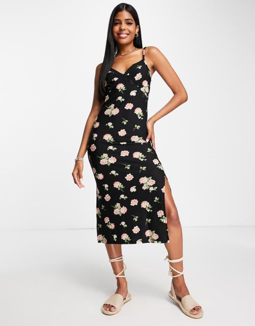 Miss Selfridge – Sukienka na ramiączkach z nadrukiem w róże i koronkowym wykończeniem 