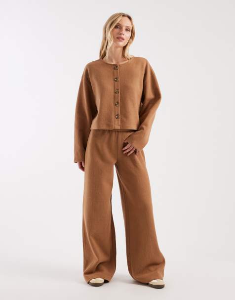 Miss Selfridge – Superweiches Set in Hellbeige - view 1