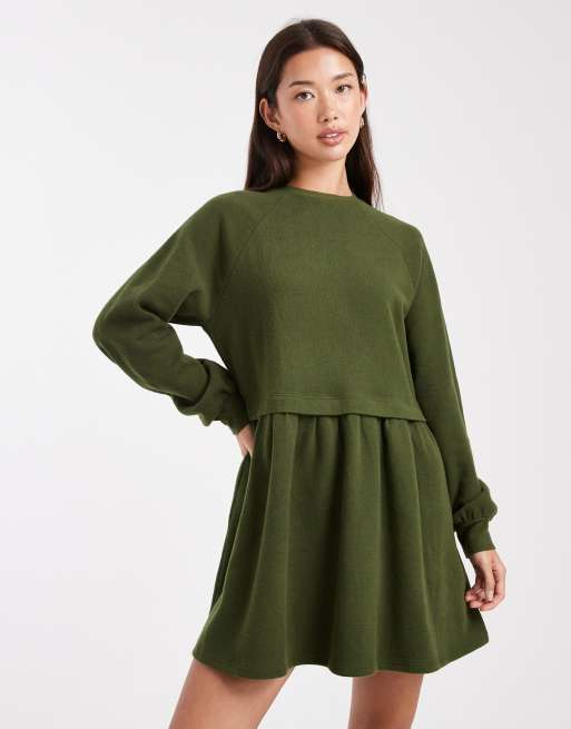 Miss Selfridge - Superzachte geborstelde aangerimpelde jurk in olijfgroen, 2 van 4