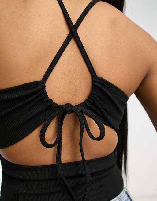 Miss Selfridge – Svart body med haltermneck och smala remmar , 2 av 4