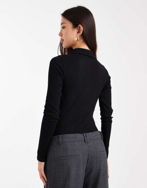 Miss Selfridge – Svart body med pikékrage och knäppning, 2 av 4