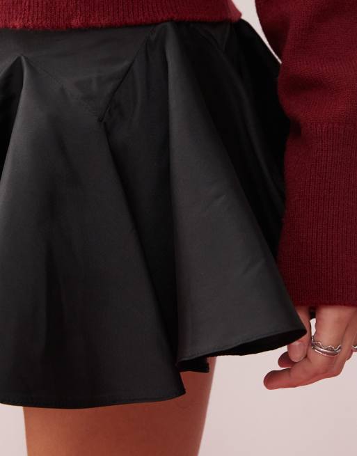 Miss Selfridge – Svart minikjol i taft, 3 av 5