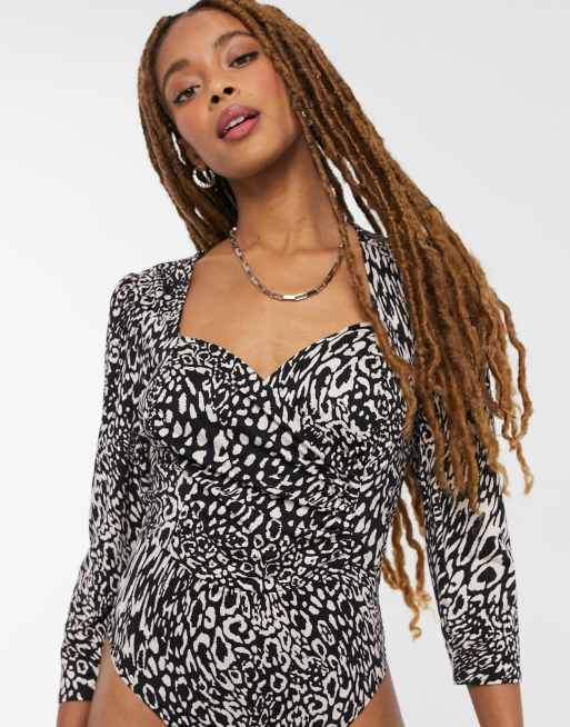 Miss Selfridge sweetheart wrap bodysuit in animal print, 3 of 4