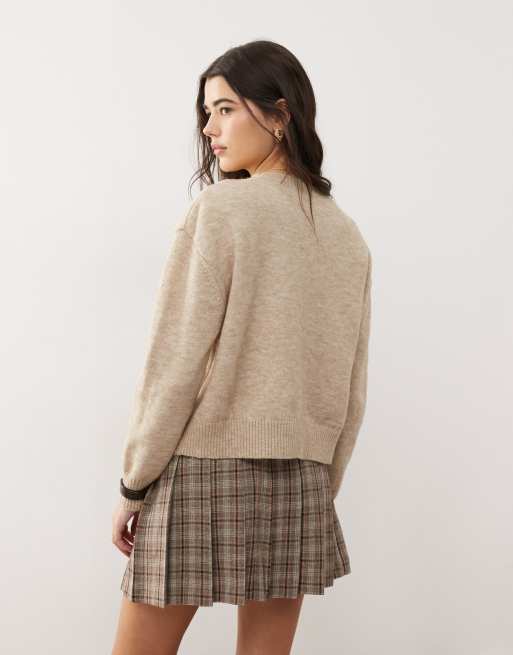 Miss Selfridge – Sweter z grafiką z literą B w stylu vintage, 4 z 4