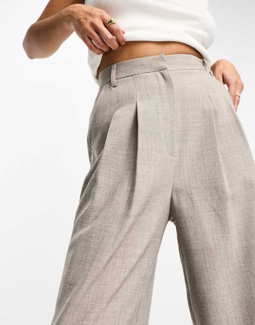 Miss Selfridge – Szare dopasowane spodnie z szerokimi nogawkami, 3 z 4