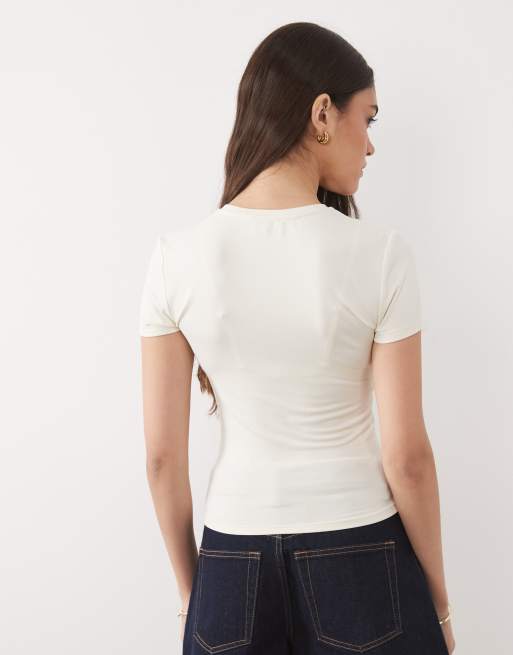Miss Selfridge - T-shirt a maniche corte modellante color avorio, 4 di 4