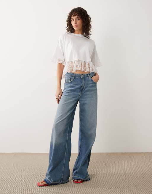 Miss Selfridge - T-shirt avec ourlet volanté en dentelle - Blanc, 2 de 4