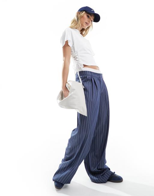 Miss Selfridge - T-shirt bianca a maniche corte con allacciatura laterale, 3 di 4