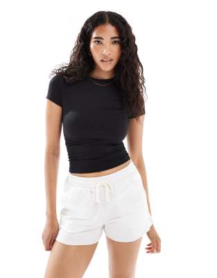 Miss Selfridge - T-shirt court sculpté à manches courtes - Noir