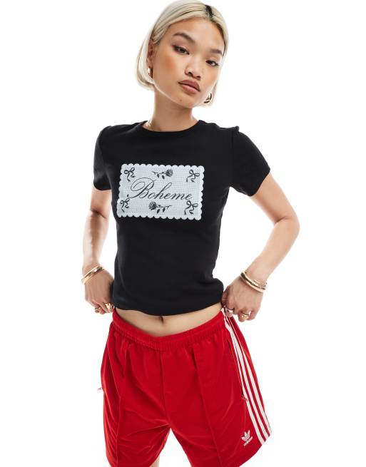 Miss Selfridge - T-shirt crop top à imprimé Bohème - Noir, 2 de 4