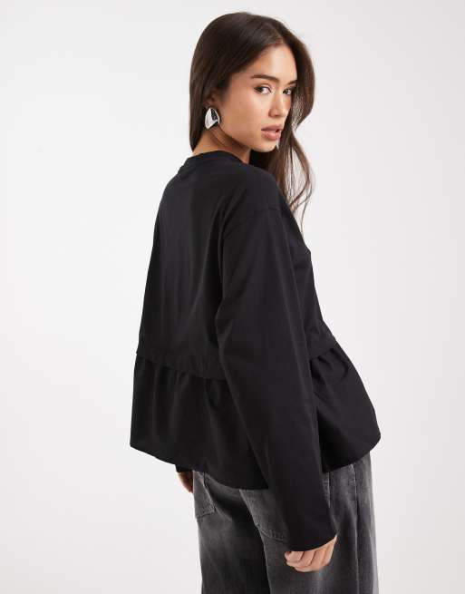 Miss Selfridge - T-shirt en popeline mélangée avec ourlet à volants, 2 de 4