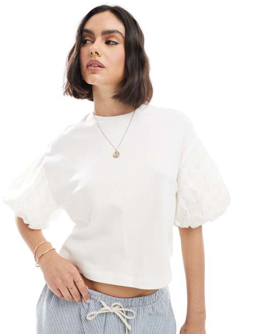 Miss Selfridge - T-shirt in pizzo sangallo con maniche a sbuffo bianca, 2 di 4