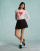 Thumbnail 1 van 4