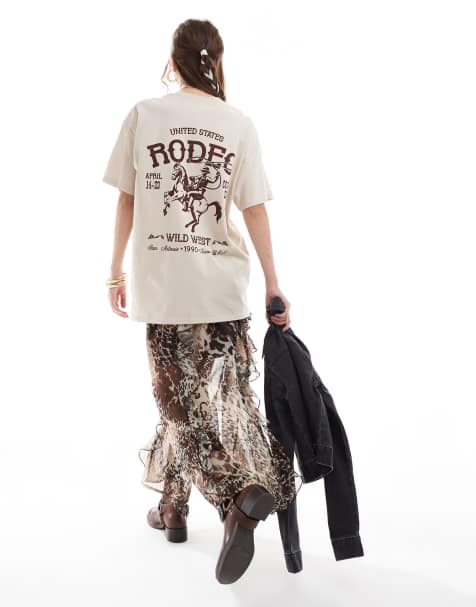 Miss Selfridge - T-shirt met grafische Rodeo-print in zandkleur - view 1