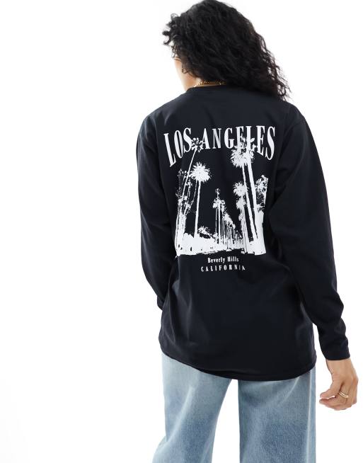 Miss Selfridge - T-shirt met lange mouwen en grafische LA-print op de achterkant in zwart