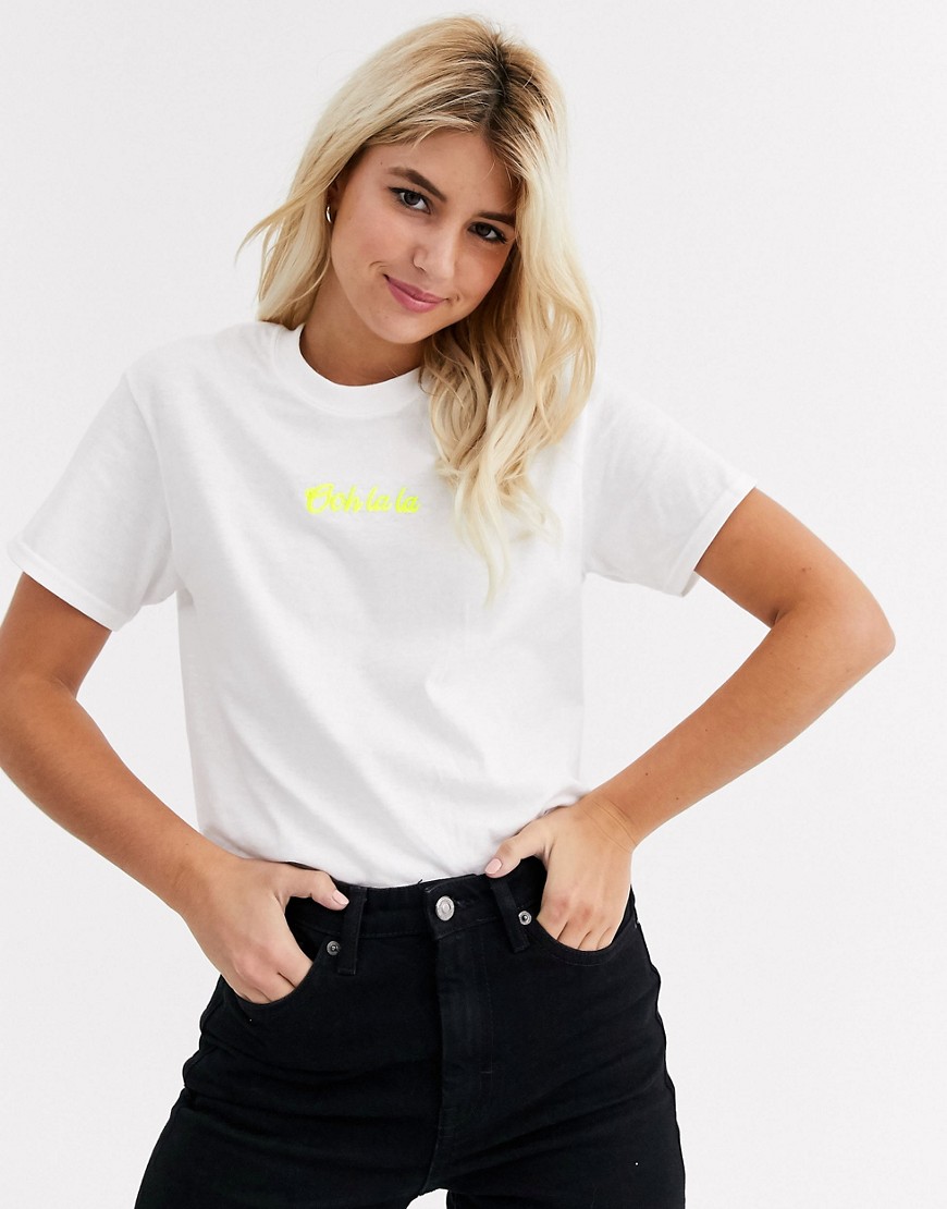 Miss Selfridge - T-shirt met neon tekst in wit-Zwart