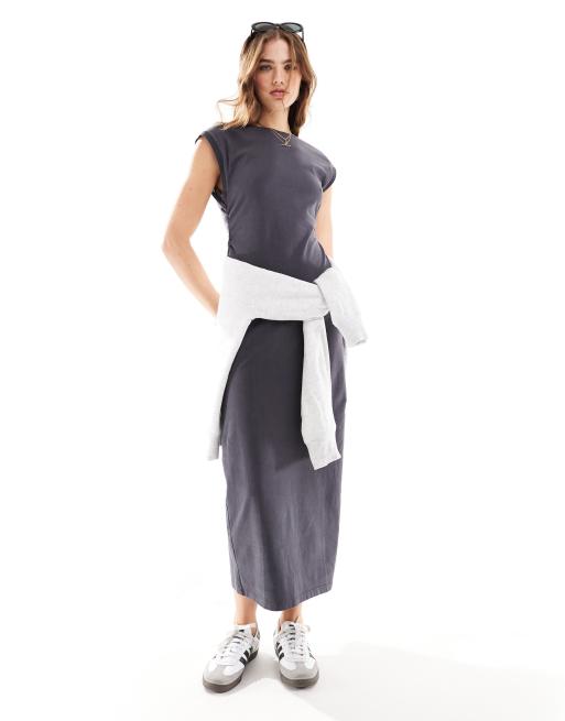 Miss Selfridge – T-Shirt-Midikleid in verwaschenem Anthrazit