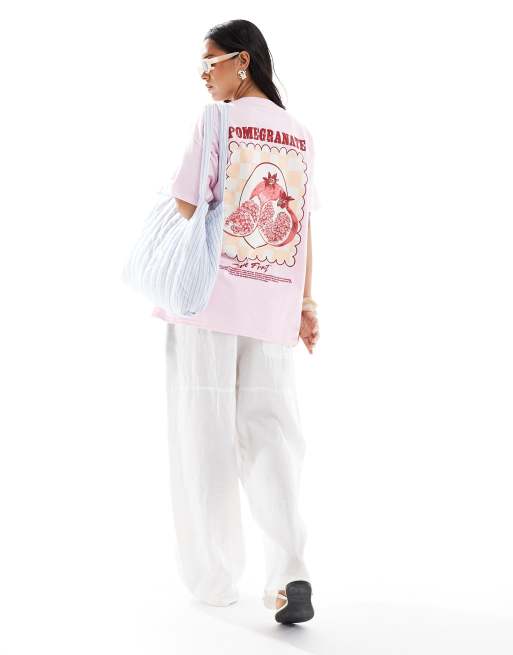 Miss Selfridge - T-shirt oversize à motif grenade bordeaux - Rose clair, 3 de 4