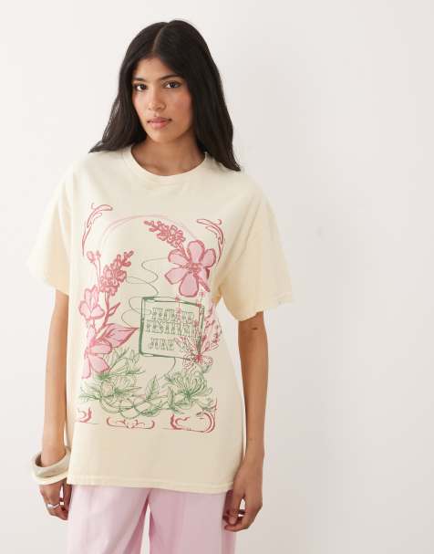Miss Selfridge - T-shirt oversize avec motif festival de fleurs - Babeurre - view 1