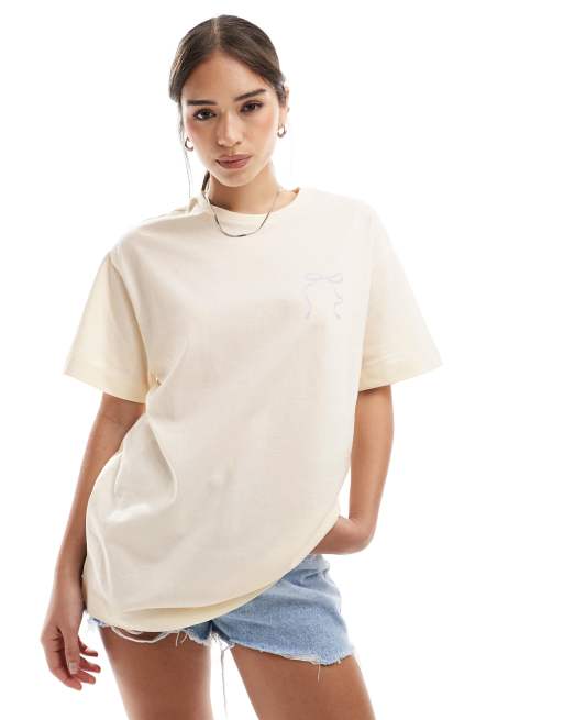 Miss Selfridge - T-shirt oversize bianca con stampa di fiocco sul retro, 4 di 4