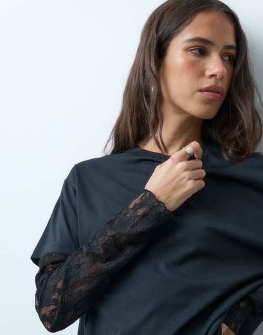 Miss Selfridge t-shirt oversized à manches en dentelle noir, 3 de 5