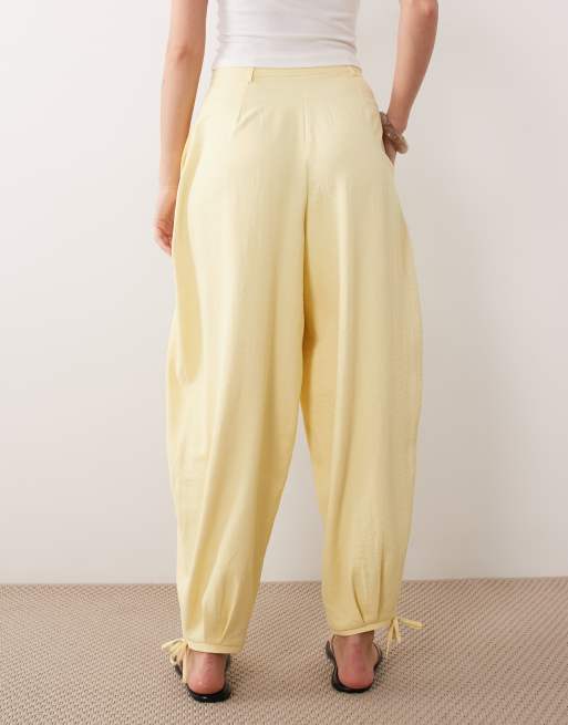 Miss Selfridge tailored balloon trouser in buttermilk, 5 of 5