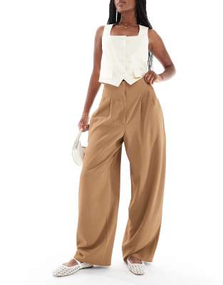 Miss Selfridge Miss Selfridge tailored barrel leg trouser in tobacco-Neutral