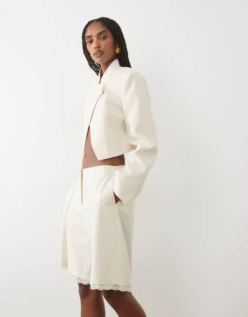 Miss Selfridge tailored bermuda shorts with lace trim in ivory, 2 of 5