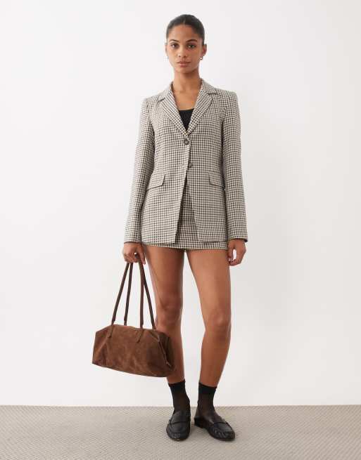 Miss Selfridge tailored cinch blazer set in check, 3 of 4