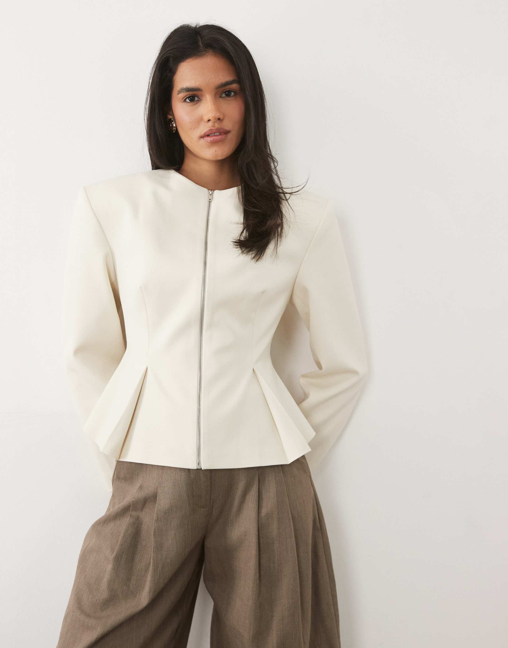miss selfridge tailored power shoulder peplum blazer in ivory