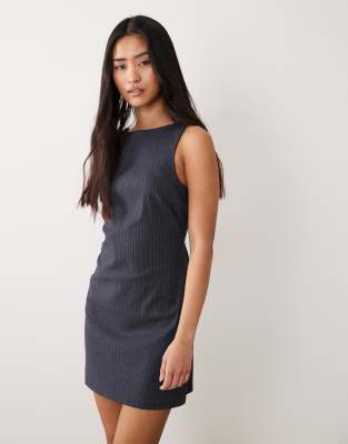 Miss Selfridge Tailored Shift Dress In Black