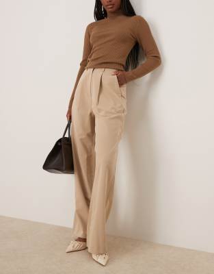 tailored wide leg pants in stone-Neutral